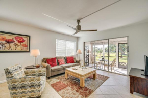 Lanai and Golf Course View Cozy Condo in Naples!